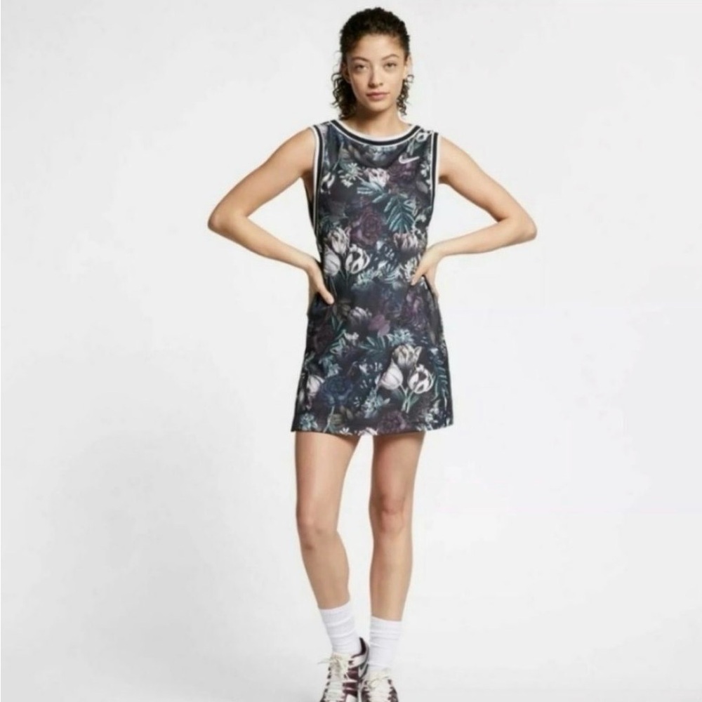 Nike Dri Fit Floral Print Sleeveless Dress - Black/Multi Size Medium